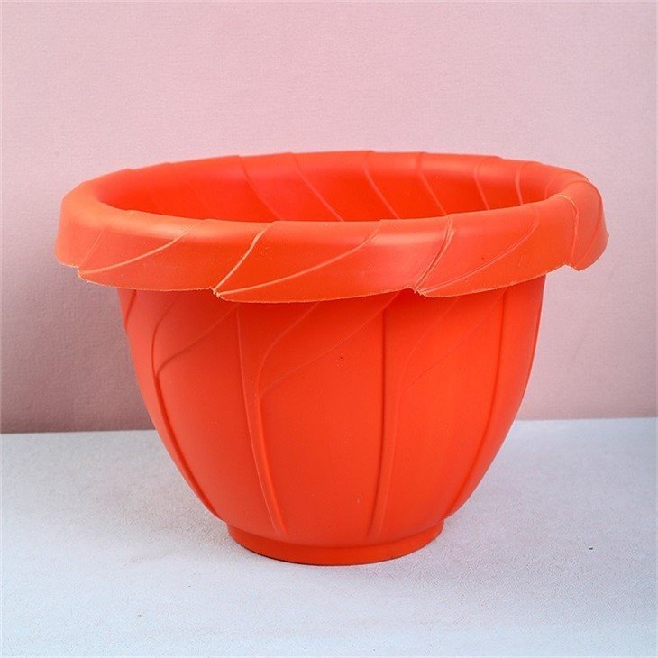 business with low investment and high profit